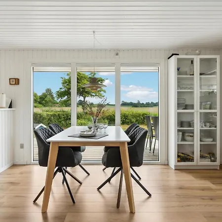 Stunning In Brenderup Fyn With Kitchen Holiday home Vedelshave
